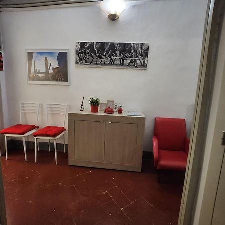 La Casa Del Conte By Francigena Apartments Siena Buitenkant foto